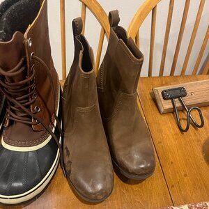 Teva Brown Waterproof Booties